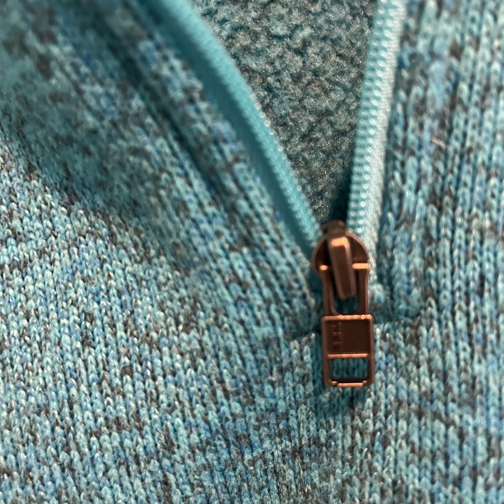 Patagonia 1/4 zip sweater.